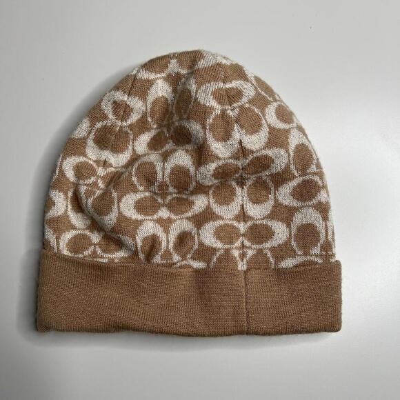 Coach Signature C Logo Beanie Hat O/S Merino Wool Blend Tan F56123 Women’s - Picture 1 of 4